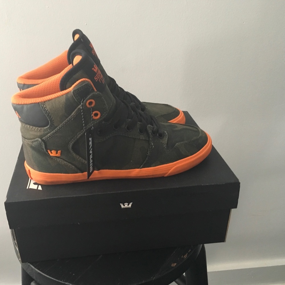 Wmns Supra camo